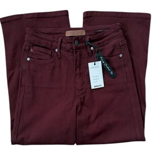 NWT Judy Blue Fall In Love With Me High Rise Wide Leg Crop Jeans Wine Size 25